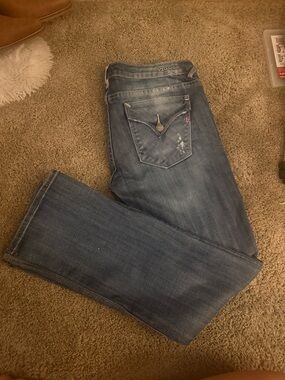 Vigoss Women's lowrise Blue Boot Cut Jeans with Back Pocket Detail